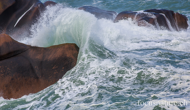 Vague 3425.jpg - Ploumanac'h, Finistère (23 mars 2014)